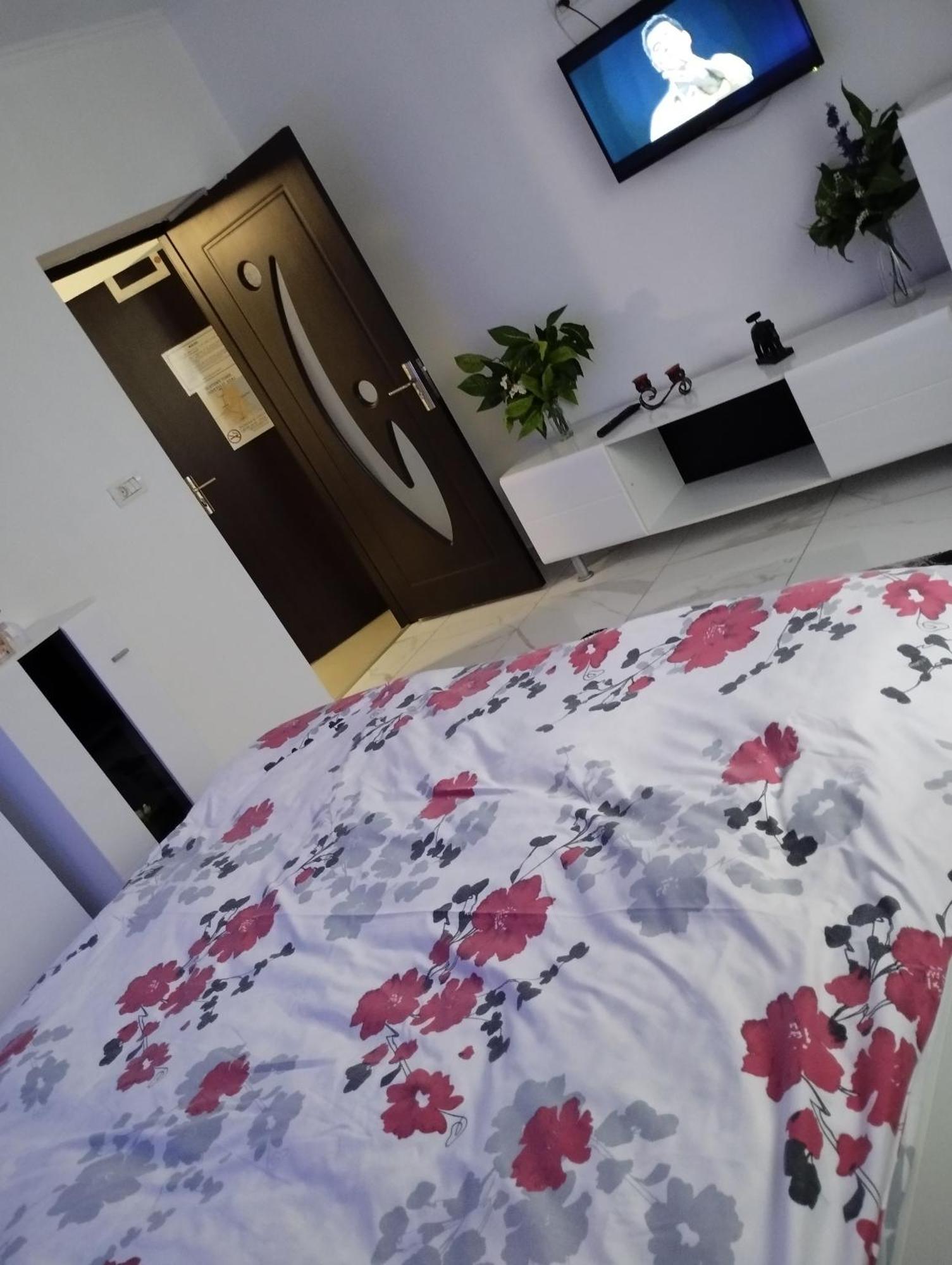 Tomis Promenada Apartment Constanta Ngoại thất bức ảnh